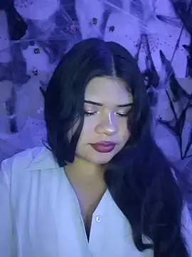 Snapshot of CANELA_9911 chatting on November 2, 2:25 am CANELA 9911 online show from November 2, 2:25 am