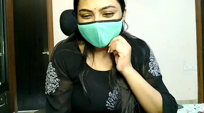 Snapshot of Hritvika chatting on February 22, 6:06 am Hritvika online show from February 22, 6:06 am