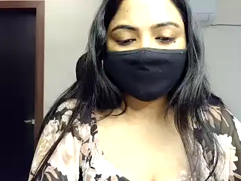 Snapshot of Hritvika chatting on February 28, 3:59 am Hritvika online show from February 28, 3:59 am