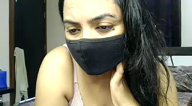 Snapshot of Hritvika chatting on March 20, 2:29 am Hritvika online show from March 20, 2:29 am