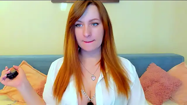 liya gorgeous online show from March 21, 3:35 pm