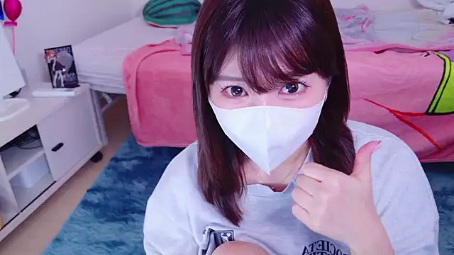 Snapshot of Runarunapi chatting on January 18, 1:20 am Runarunapi online show from January 18, 1:20 am