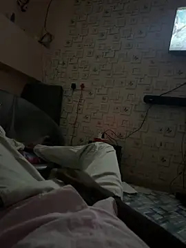 mahiking online show from March 14, 1:02 pm