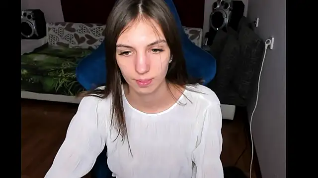 Snapshot of Venera66615 chatting on January 25, 7:18 pm Venera66615 online show from January 25, 7:18 pm