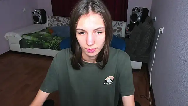 Snapshot of Venera66615 chatting on January 31, 7:08 pm Venera66615 online show from January 31, 7:08 pm