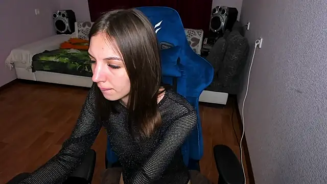 Snapshot of Venera66615 chatting on February 20, 7:08 pm Venera66615 online show from February 20, 7:08 pm