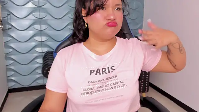 natasha adams22 online show from February 2, 1:12 am