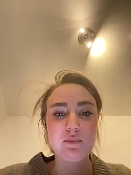 CherryEmmy online show from October 21, 5:24 pm