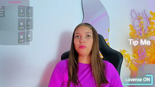 HaleyAmaya online show from October 15, 7:14 pm