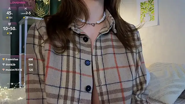 ElvaHilby online show from February 7, 7:17 pm