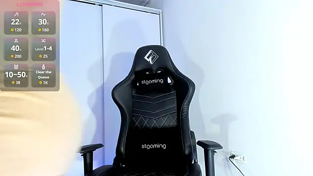 Snapshot of Dulce_smith_1 chatting on November 25, 10:43 pm Dulce smith 1 online show from November 25, 10:43 pm