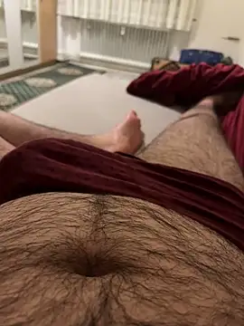 Snapshot of Loco42- chatting on January 7, 2:10 am Loco42- online show from January 7, 2:10 am