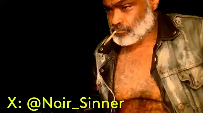 sinnernoir online show from January 25, 11:32 pm