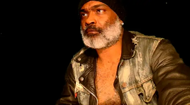 sinnernoir online show from February 3, 11:15 pm