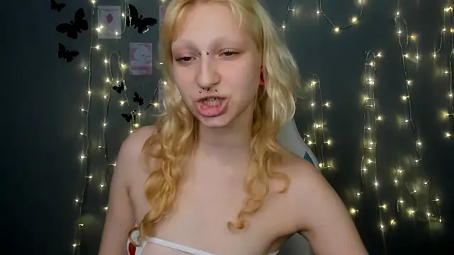 Lexy-Woorhez online show from January 2, 6:07 am