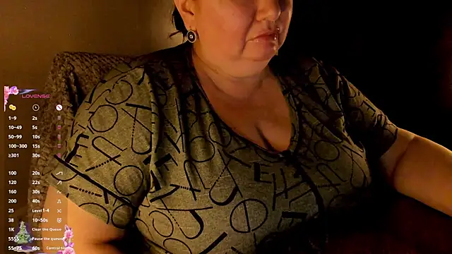 SexxyDreams1 online show from December 24, 4:51 pm