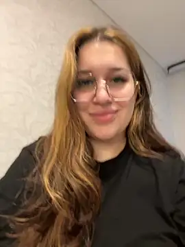 Snapshot of VikiDemi chatting on September 29, 2:11 pm VikiDemi online show from September 29, 2:11 pm