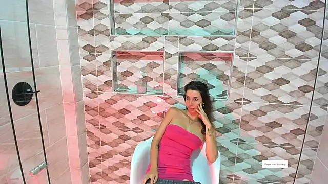 jolie lov online show from February 8, 7:16 pm