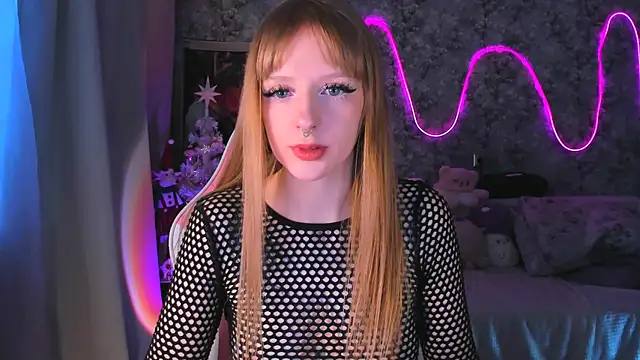 Snapshot of Inma_Lewdness chatting on December 19, 11:39 am Inma Lewdness online show from December 19, 11:39 am