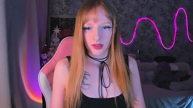 Snapshot of Inma_Lewdness chatting on December 28, 5:57 pm Inma Lewdness online show from December 28, 5:57 pm