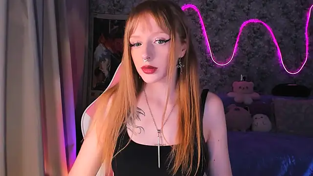 Snapshot of Inma_Lewdness chatting on February 1, 2:45 pm Inma Lewdness online show from February 1, 2:45 pm