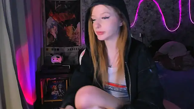 Snapshot of Inma_Lewdness chatting on March 2, 12:22 pm Inma Lewdness online show from March 2, 12:22 pm