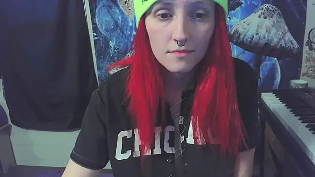 Snapshot of _hellostormy_ chatting on December 13, 9:31 pm hellostormy online show from December 13, 9:31 pm