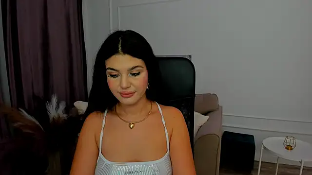 Snapshot of AlluringAriel chatting on January 25, 10:50 pm AlluringAriel online show from January 25, 10:50 pm