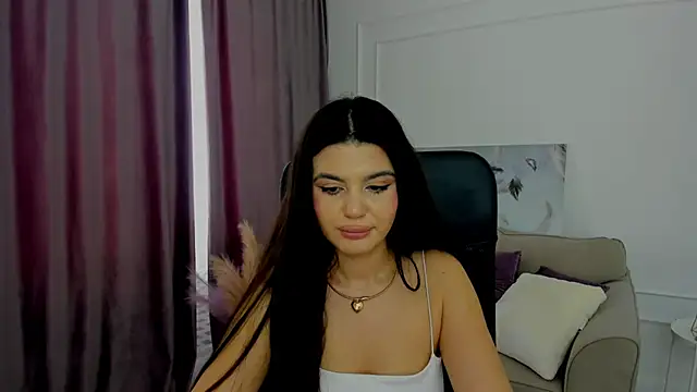 Snapshot of AlluringAriel chatting on February 28, 7:35 pm AlluringAriel online show from February 28, 7:35 pm