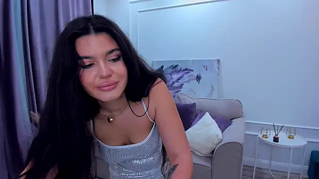 Snapshot of AlluringAriel chatting on March 5, 2:56 pm AlluringAriel online show from March 5, 2:56 pm