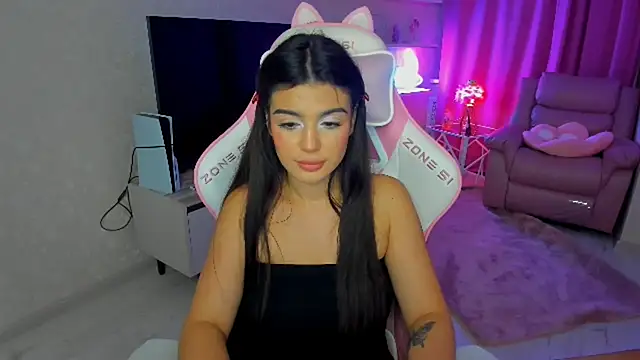 Snapshot of AlluringAriel chatting on September 28, 7:41 pm AlluringAriel online show from September 28, 7:41 pm