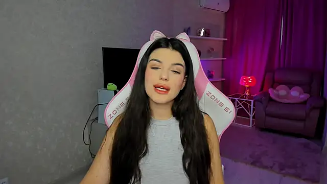 AlluringAriel online show from April 5, 11:18 am