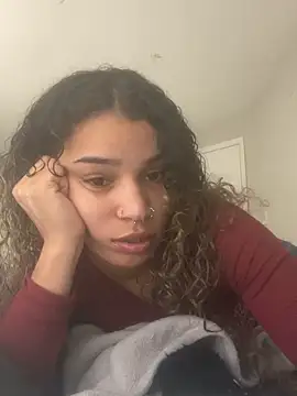 Snapshot of 1prettygem chatting on December 16, 7:32 pm 1prettygem online show from December 16, 7:32 pm