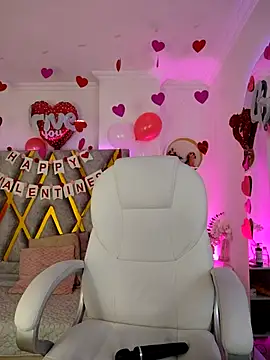 Snapshot of Aurora_Brownn chatting on February 19, 10:23 am Aurora Brownn online show from February 19, 10:23 am