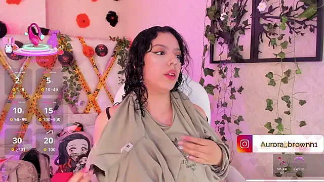 Snapshot of Aurora_Brownn chatting on October 23, 4:34 am Aurora Brownn online show from October 23, 4:34 am