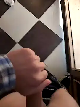 Snapshot of ahme_bebo chatting on January 4, 2:14 pm ahme bebo online show from January 4, 2:14 pm