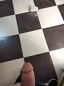 Snapshot of ahme_bebo chatting on January 19, 1:55 pm ahme bebo online show from January 19, 1:55 pm