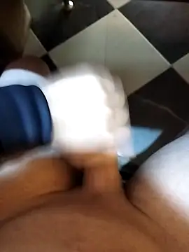 Snapshot of ahme_bebo chatting on February 8, 2:38 pm ahme bebo online show from February 8, 2:38 pm