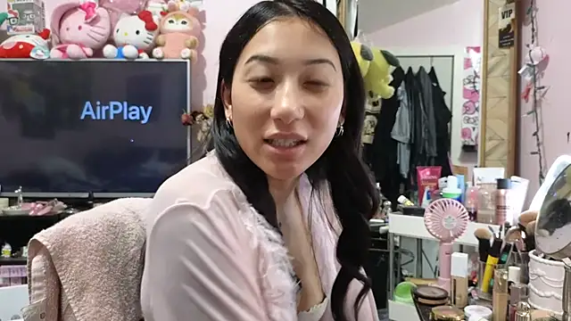 tokyobaby online show from November 9, 2:32 am