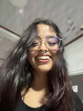 Ariana Pierce online show from January 14, 9:35 am