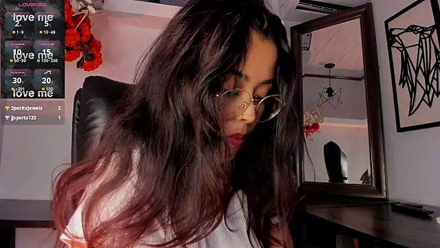 Ariana Pierce online show from January 29, 7:46 am