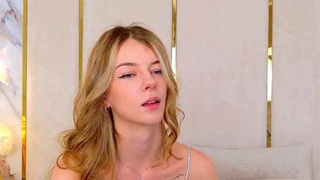 MeganMour online show from February 24, 8:14 pm