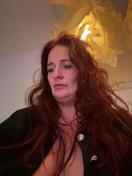 Snapshot of Engel_mia chatting on October 19, 9:15 pm Engel mia online show from October 19, 9:15 pm