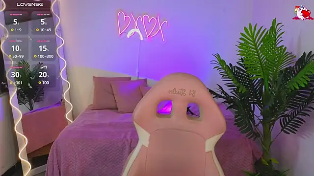 penelope tay1 online show from January 20, 3:37 am