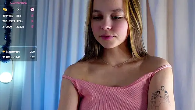 FalineDowlen online show from December 25, 4:12 am