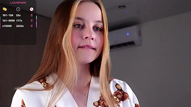 FalineDowlen online show from February 11, 1:41 am