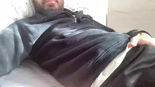 93moro online show from January 8, 9:44 am