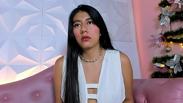 Snapshot of CarlaAlvez chatting on December 31, 7:07 pm CarlaAlvez online show from December 31, 7:07 pm