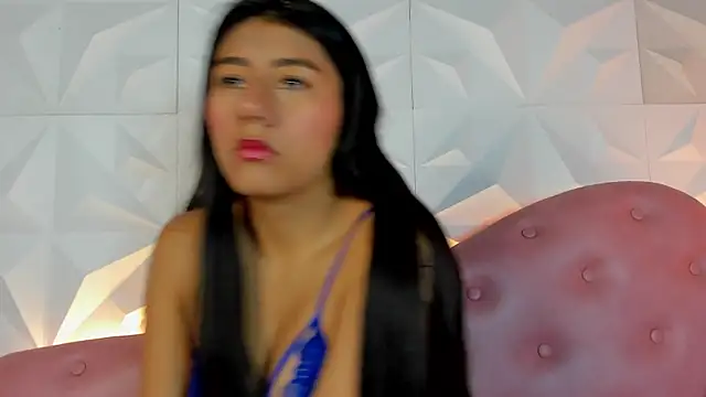 Snapshot of CarlaAlvez chatting on January 29, 4:19 pm CarlaAlvez online show from January 29, 4:19 pm