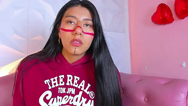 Snapshot of CarlaAlvez chatting on March 6, 11:31 pm CarlaAlvez online show from March 6, 11:31 pm